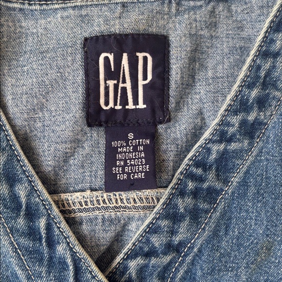 GAP Vintage 90’s Classic Blue Denim Vest Size S - Picture 3 of 7